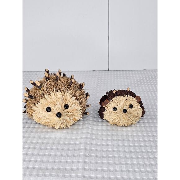 Hedgehogs Pinecone, Twigs and Bottle Brush Face 1 Large 4.5" 1 Small 3" - Picture 2 of 7